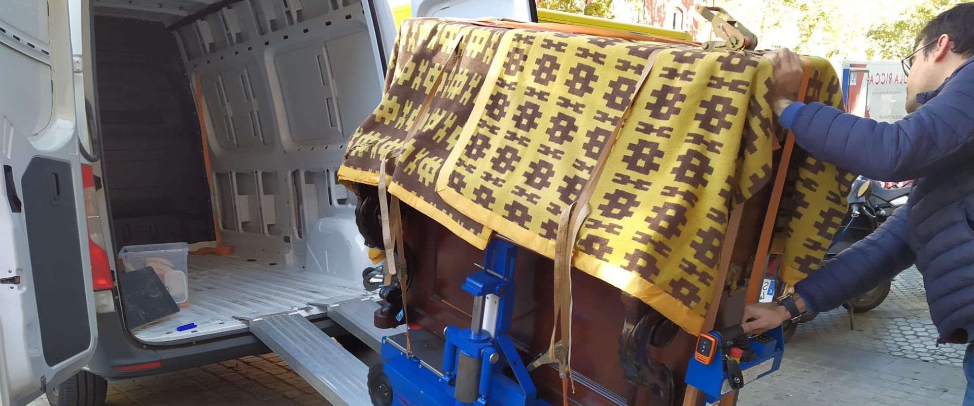 transporte de mudanza, mudanzas y transporte, mudanza a provincia, servicio de mudanza, mudanzas y embalajes, mudanza interprovincial, mudanzas de oficinas, mudanzas nacionales, servicio de embalaje, izamiento de muebles, transporte de pianos, transporte de caja fuerte